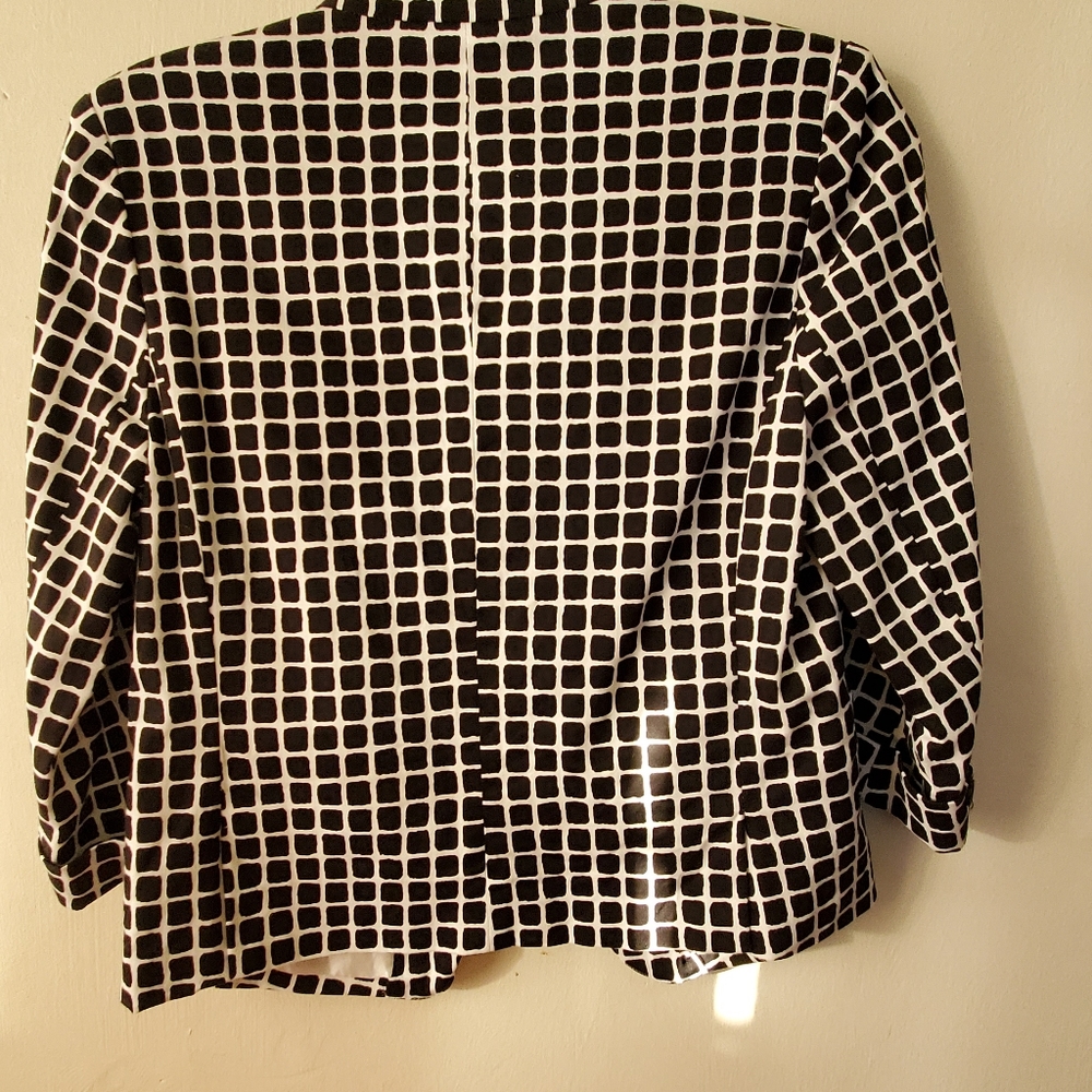 Jacket/ blazer / Top - Picture 6 of 7